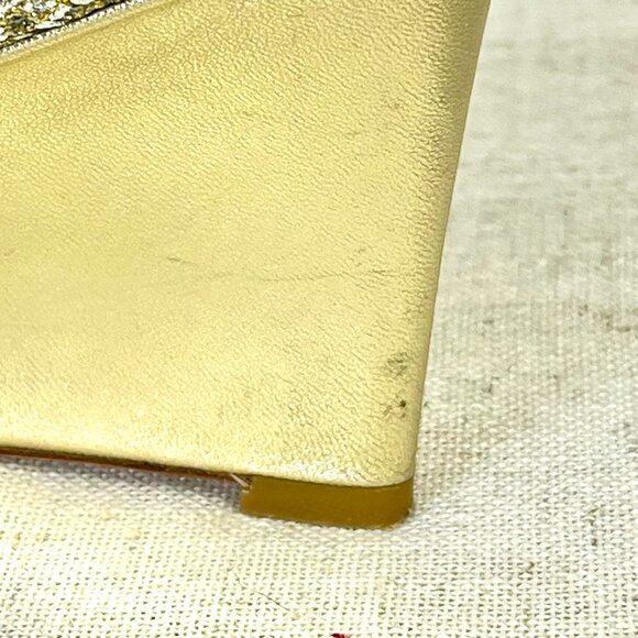 Badgley Mischka Gold Glitter Wedge Heels Size 7 1/2 - Picture 9 of 16